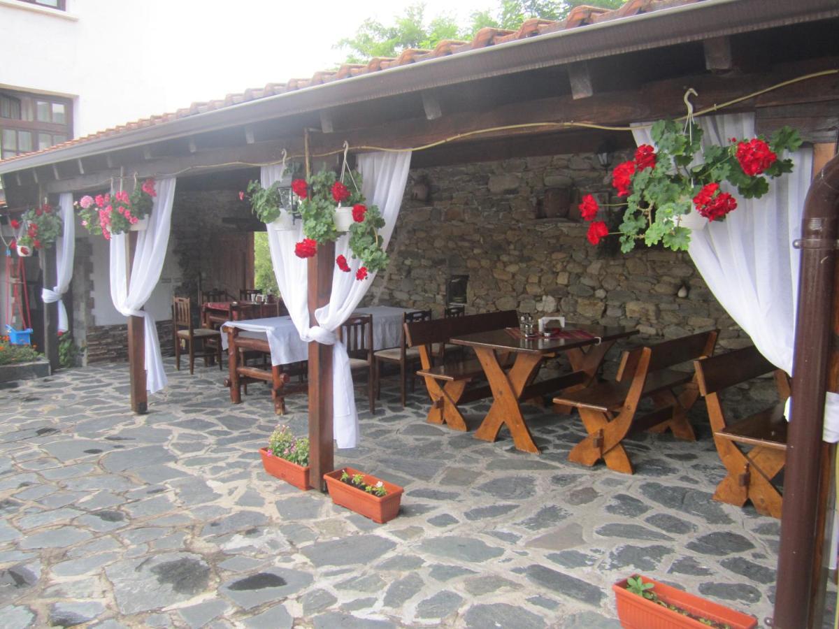 Guest House Popov Marchevo Buitenkant foto