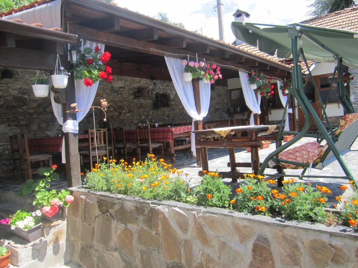 Guest House Popov Marchevo Buitenkant foto