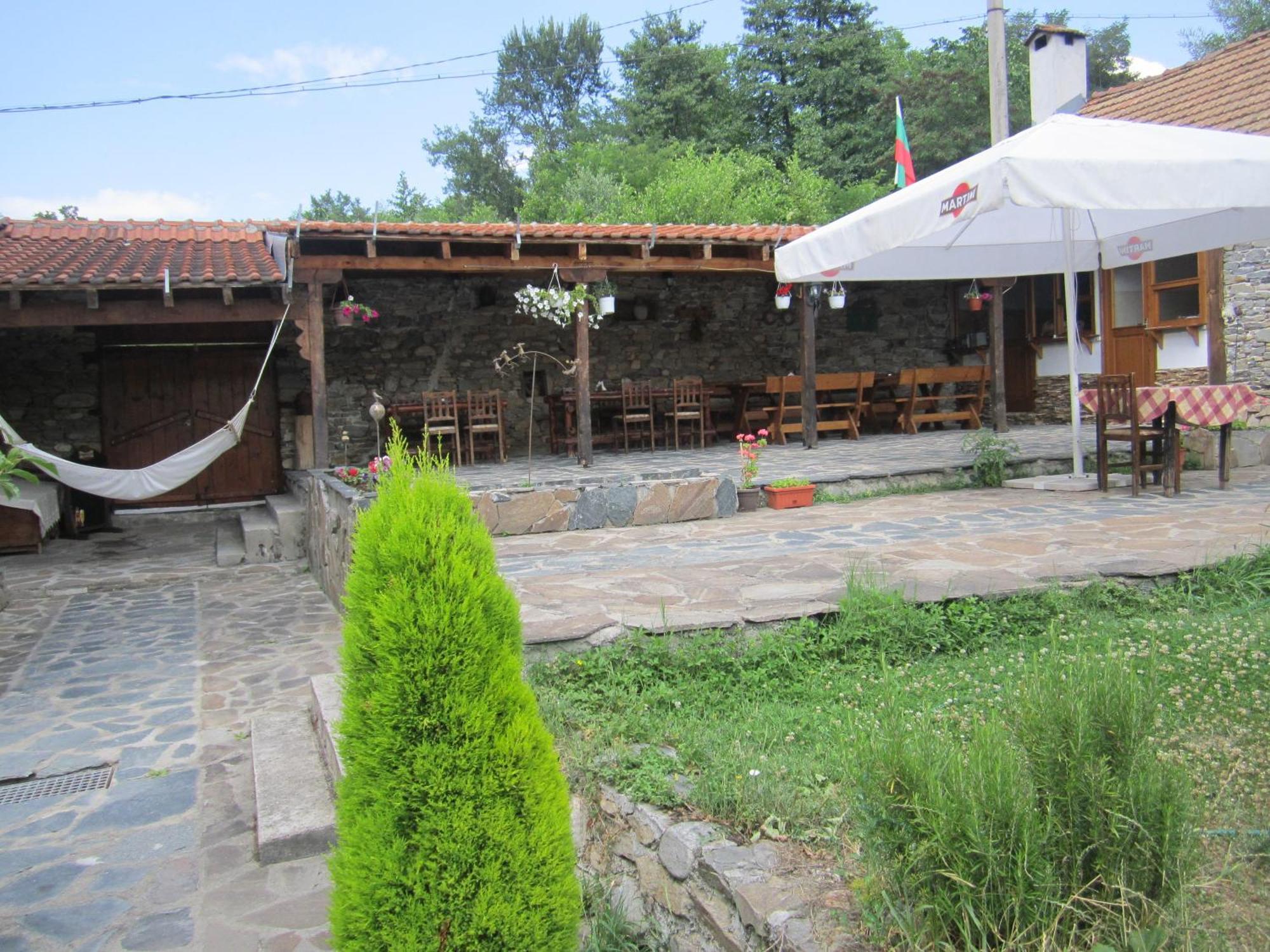 Guest House Popov Marchevo Buitenkant foto