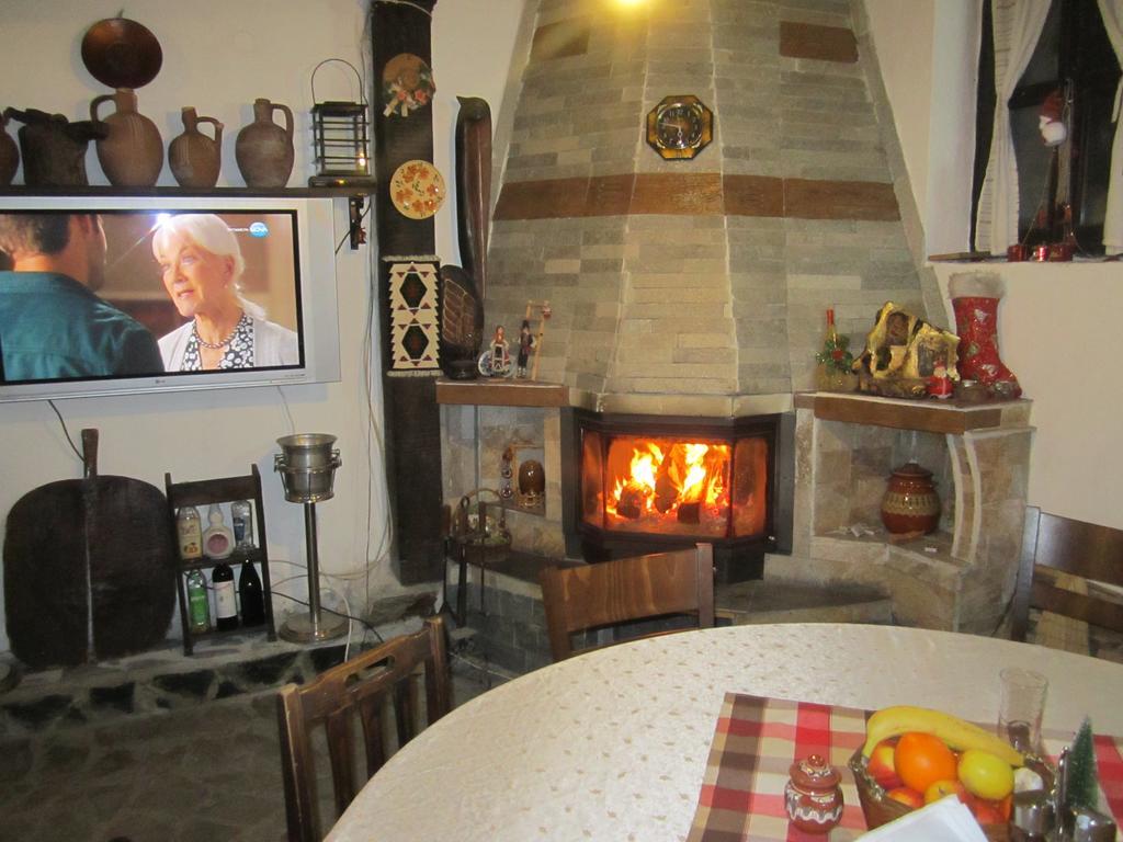 Guest House Popov Marchevo Buitenkant foto