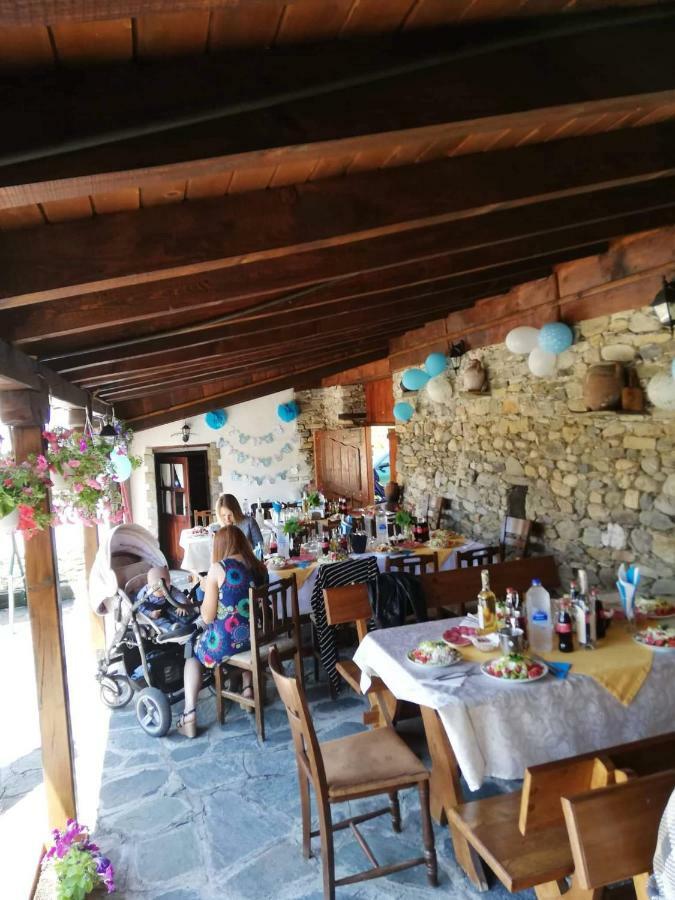 Guest House Popov Marchevo Buitenkant foto
